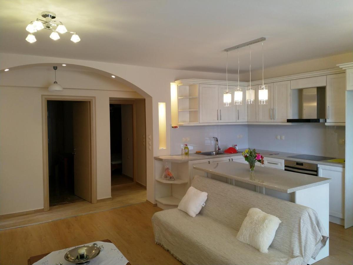 Kostas Apartment Vlihó Kültér fotó